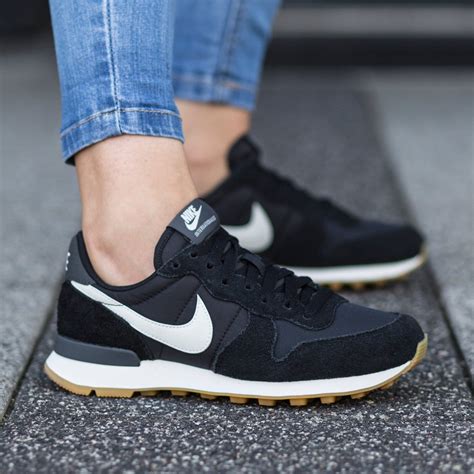 nike schuhe damen internationalist sale|Nike internationalist black shoes.